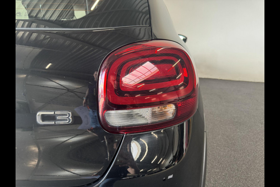 Citroën C3 1.2 PureTech Shine Navigatie Climate control Parkeersensoren