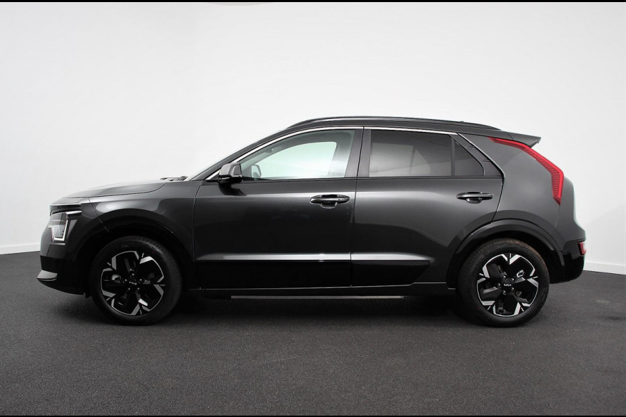 Kia Niro EV DynamicPlusLine 64.8 kWh | DEMO ! | Navigatie Half Leder Schuif-kantel dak Electrisch bedienbare achterklep DAB Led Camera Extra Getint Glas Lichtmetalen Velgen