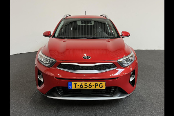 Kia Stonic 1.0 T-GDi 120PK DynamicPlusLine Navigatie Apple Carplay/Android Auto Cruise Control Stoel/Stuurverwarming Privacy Glass Parkeersensoren
