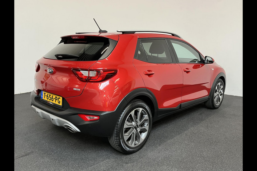 Kia Stonic 1.0 T-GDi 120PK DynamicPlusLine Navigatie Apple Carplay/Android Auto Cruise Control Stoel/Stuurverwarming Privacy Glass Parkeersensoren