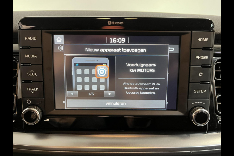 Kia Stonic 1.0 T-GDi 120PK DynamicPlusLine Navigatie Apple Carplay/Android Auto Cruise Control Stoel/Stuurverwarming Privacy Glass Parkeersensoren
