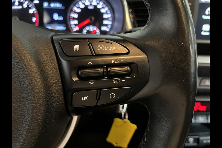 Kia Stonic 1.0 T-GDi 120PK DynamicPlusLine Navigatie Apple Carplay/Android Auto Cruise Control Stoel/Stuurverwarming Privacy Glass Parkeersensoren
