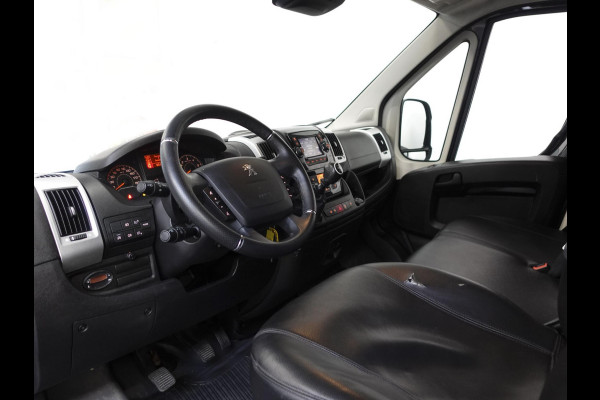 Peugeot Boxer 165PK L3H2 Premium Navigatie Camera Cruise Control Trekhaak airco