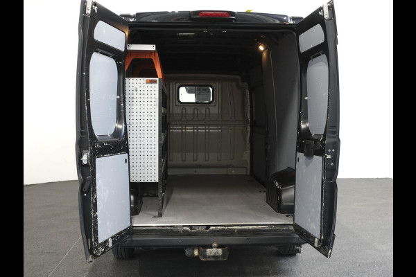 Peugeot Boxer 165PK L3H2 Premium Navigatie Camera Cruise Control Trekhaak airco