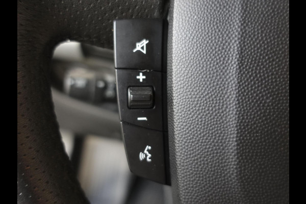 Peugeot Boxer 165PK L3H2 Premium Navigatie Camera Cruise Control Trekhaak airco