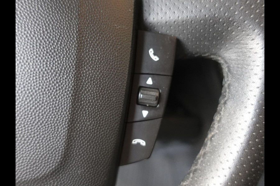 Peugeot Boxer 165PK L3H2 Premium Navigatie Camera Cruise Control Trekhaak airco
