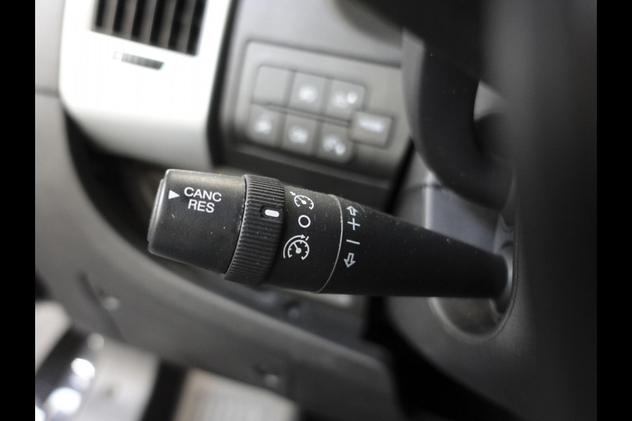 Peugeot Boxer 165PK L3H2 Premium Navigatie Camera Cruise Control Trekhaak airco