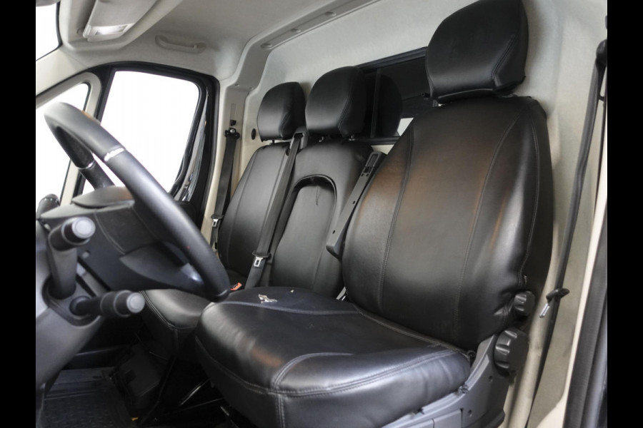 Peugeot Boxer 165PK L3H2 Premium Navigatie Camera Cruise Control Trekhaak airco