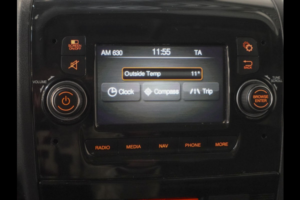 Peugeot Boxer 165PK L3H2 Premium Navigatie Camera Cruise Control Trekhaak airco