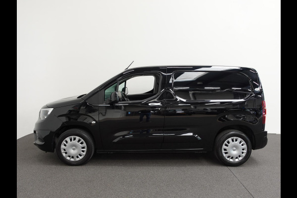Opel Combo 130PK Automaat L1H1 Apple Carplay Cruise control Trekhaak Parkeersensoren Stuurwielverwarming