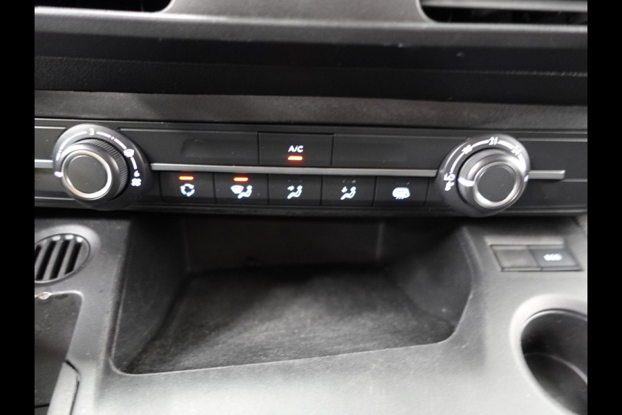 Opel Combo 130PK Automaat L1H1 Apple Carplay Cruise control Trekhaak Parkeersensoren Stuurwielverwarming