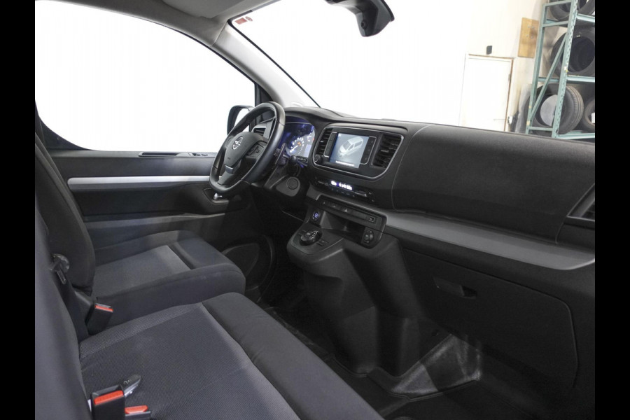 Opel Vivaro 2.0 BlueHDi 145PK L3 Automaat Airco Bluetooth Cruise Control Trekhaak Navigatie