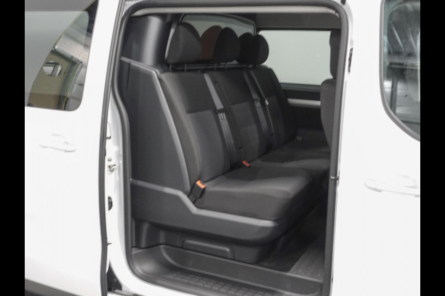 Opel Vivaro 2.0 CDTI L3H1 145pk Dubbele Cabine Edition Navigatie Trekhaak Cruise control Airco