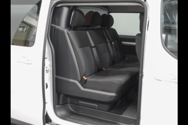Opel Vivaro 2.0 CDTI L3H1 145pk Dubbele Cabine Edition Navigatie Trekhaak Cruise control Airco