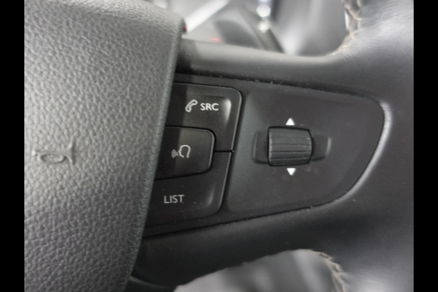Opel Vivaro 2.0 CDTI L3H1 145pk Dubbele Cabine Edition Navigatie Trekhaak Cruise control Airco