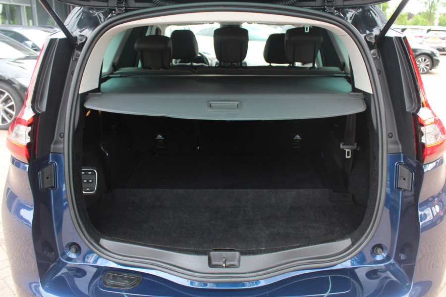 Renault Grand Scénic 1.2 TCe Intens 7p. / Trekhaak / Camera / Navigatie / 20'' / Half leder / Keyless / Dodehoek / Cruise Control