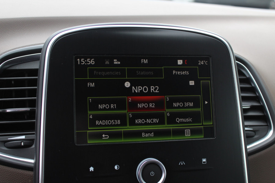 Renault Grand Scénic 1.2 TCe Intens 7p. / Trekhaak / Camera / Navigatie / 20'' / Half leder / Keyless / Dodehoek / Cruise Control