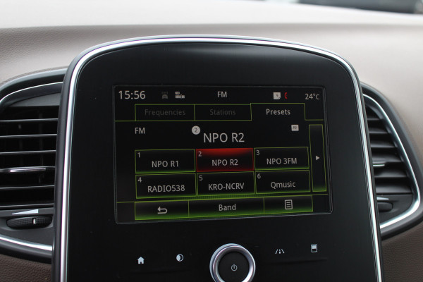 Renault Grand Scénic 1.2 TCe Intens 7p. / Trekhaak / Camera / Navigatie / 20'' / Half leder / Keyless / Dodehoek / Cruise Control