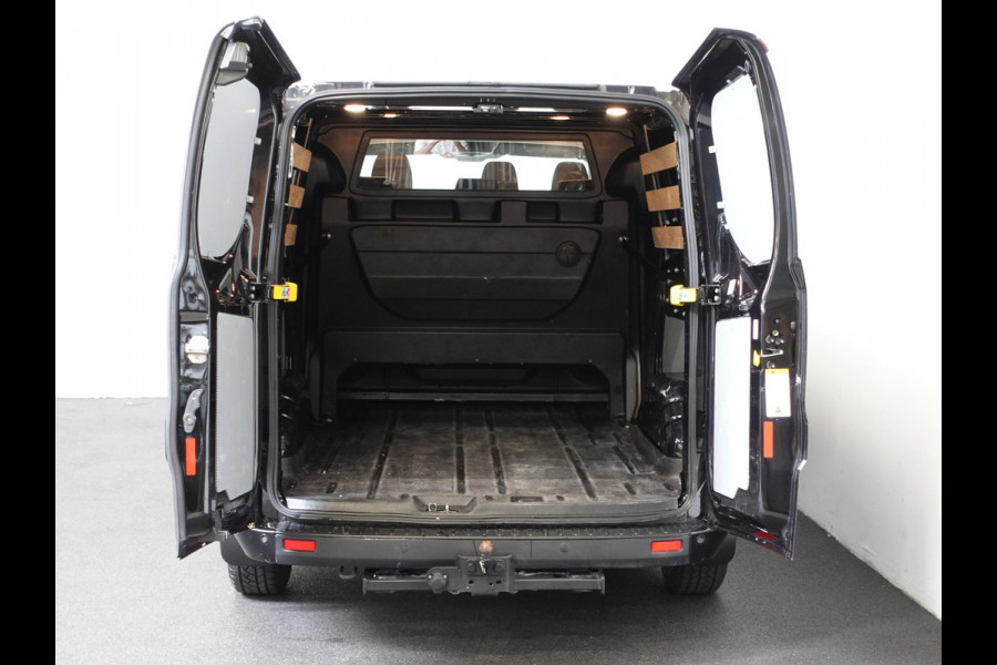 Ford Transit Custom 300 2.0 TDCI L2H1 Trend Automaat Dubbele cabine Airco Navi Cruise control Camera
