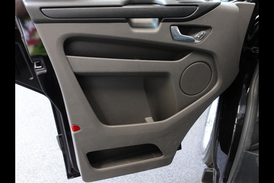 Ford Transit Custom 300 2.0 TDCI L2H1 Trend Automaat Dubbele cabine Airco Navi Cruise control Camera