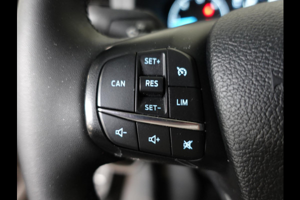 Ford Transit Custom 300 2.0 TDCI L2H1 Trend Automaat Dubbele cabine Airco Navi Cruise control Camera