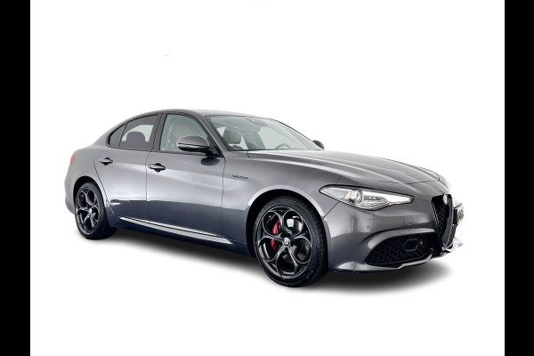 Alfa Romeo Giulia 2.0 T AWD Veloce Aut. *FULL-LEATHER | XENON | MEMORY-PACK | HARMAN/KARDON | CAMERA | KEYLESS | DAB+ | NAVI-FULLMAP | ECC | PDC | CRUISE | 19''ALU*
