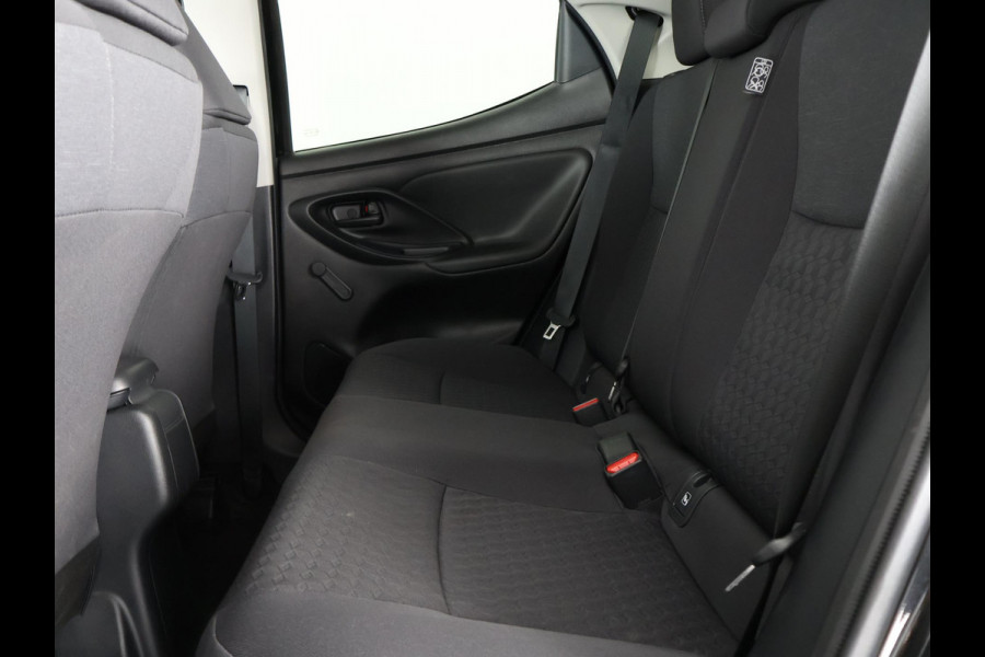 Toyota Yaris 1.5 Hybrid Active | Apple CarPlay & Android Auto | Navigatie | Camera | Adaptief Cruise Control |