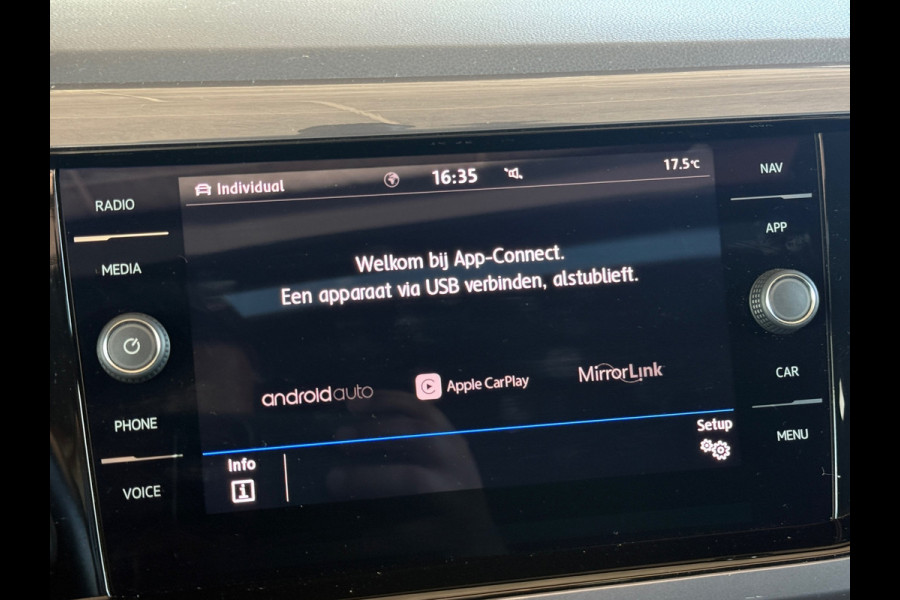 Volkswagen Polo 1.0 TSI DSG Highline 3X R Line Pano|Virtual|Sportstoelen|Beats