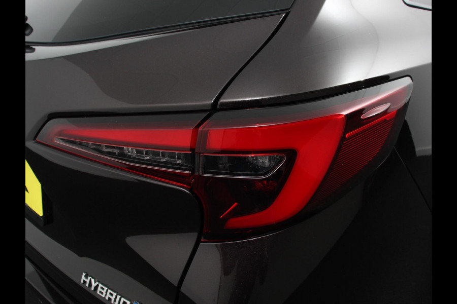 Toyota Corolla Touring Sports Hybrid 140 PK Automaat Dynamic | Navigatie | DAB | Camera | LED | Adaptive Cruise Control | Keyless Go | Lichtmetalen velgen