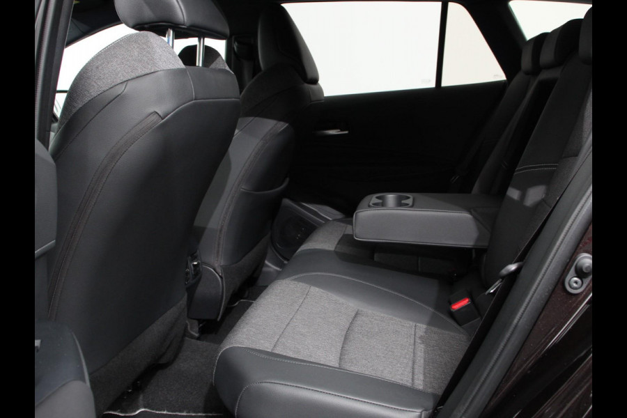 Toyota Corolla Touring Sports Hybrid 140 PK Automaat Dynamic | Navigatie | DAB | Camera | LED | Adaptive Cruise Control | Keyless Go | Lichtmetalen velgen
