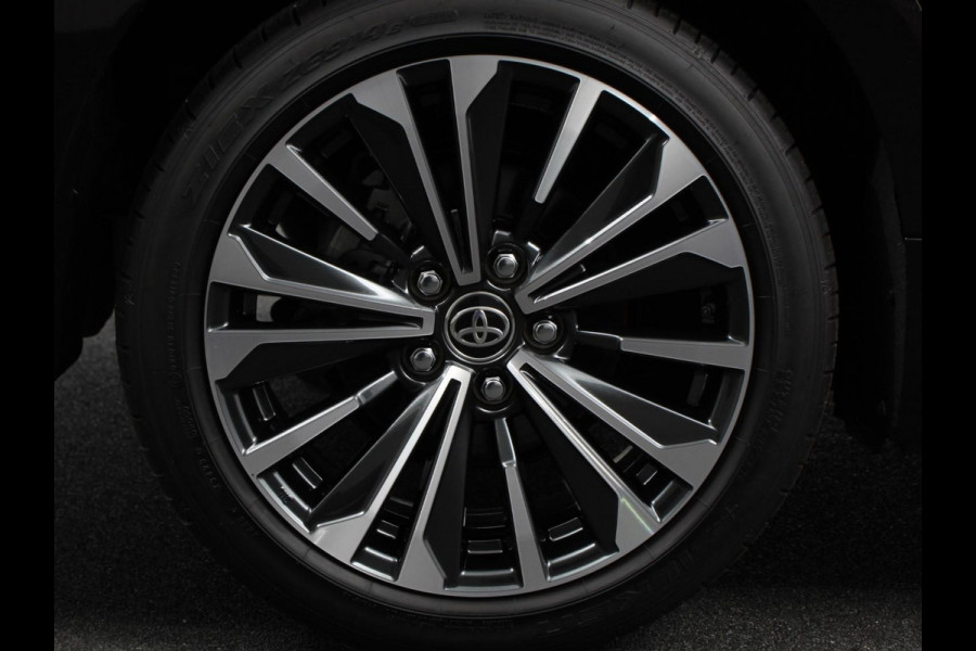 Toyota Corolla Touring Sports Hybrid 140 PK Automaat Dynamic | Navigatie | DAB | Camera | LED | Adaptive Cruise Control | Keyless Go | Lichtmetalen velgen