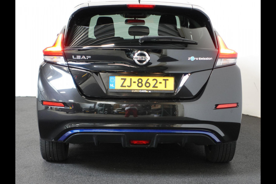 Nissan Leaf N-Connecta 40 kWh Navigatie Bluetooth Cruise Control Lichtmetalen Velgen