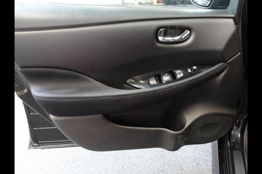 Nissan Leaf N-Connecta 40 kWh Navigatie Bluetooth Cruise Control Lichtmetalen Velgen