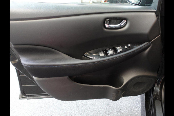 Nissan Leaf N-Connecta 40 kWh Navigatie Bluetooth Cruise Control Lichtmetalen Velgen