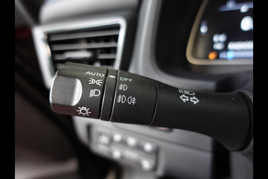 Nissan Leaf N-Connecta 40 kWh Navigatie Bluetooth Cruise Control Lichtmetalen Velgen