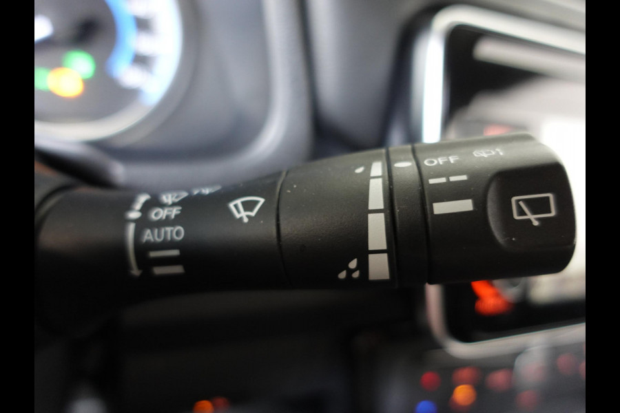 Nissan Leaf N-Connecta 40 kWh Navigatie Bluetooth Cruise Control Lichtmetalen Velgen