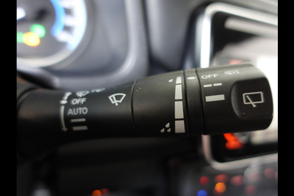 Nissan Leaf N-Connecta 40 kWh Navigatie Bluetooth Cruise Control Lichtmetalen Velgen