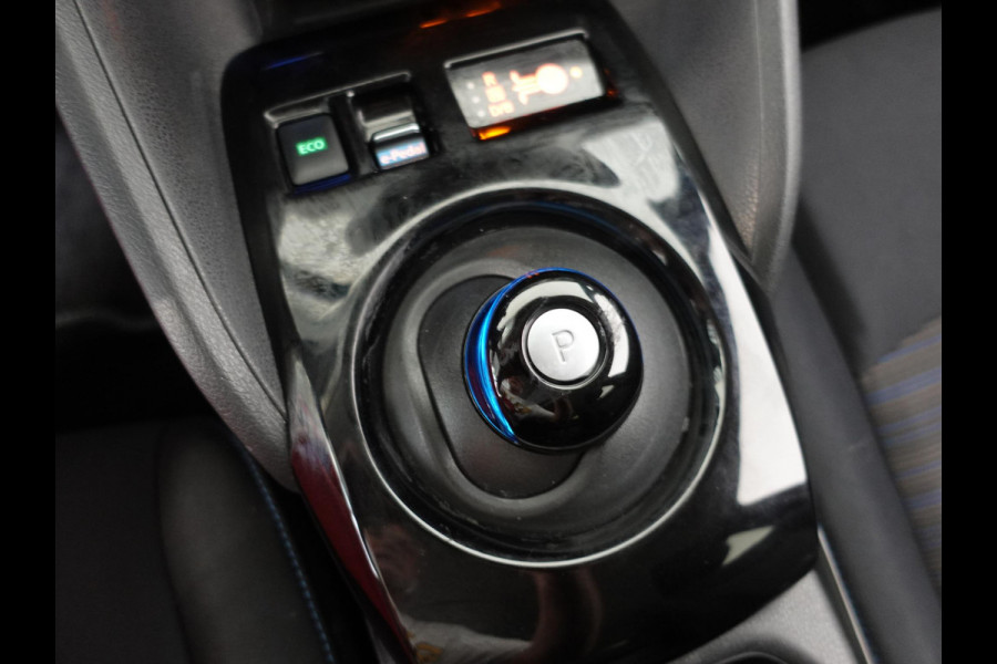 Nissan Leaf N-Connecta 40 kWh Navigatie Bluetooth Cruise Control Lichtmetalen Velgen