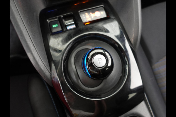 Nissan Leaf N-Connecta 40 kWh Navigatie Bluetooth Cruise Control Lichtmetalen Velgen