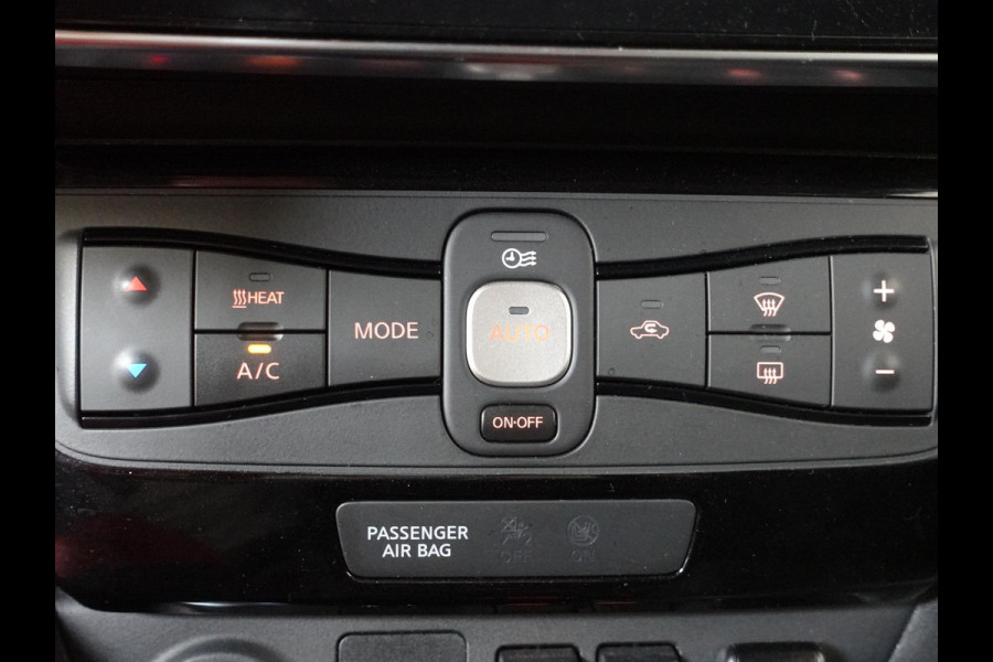 Nissan Leaf N-Connecta 40 kWh Navigatie Bluetooth Cruise Control Lichtmetalen Velgen