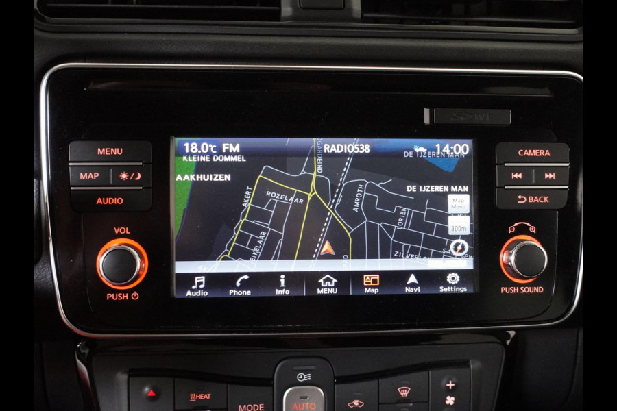 Nissan Leaf N-Connecta 40 kWh Navigatie Bluetooth Cruise Control Lichtmetalen Velgen