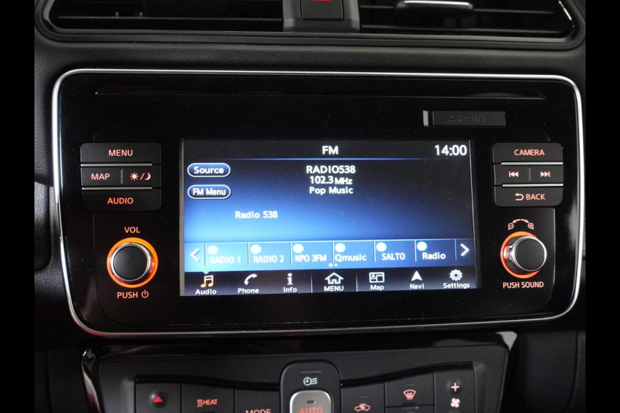 Nissan Leaf N-Connecta 40 kWh Navigatie Bluetooth Cruise Control Lichtmetalen Velgen