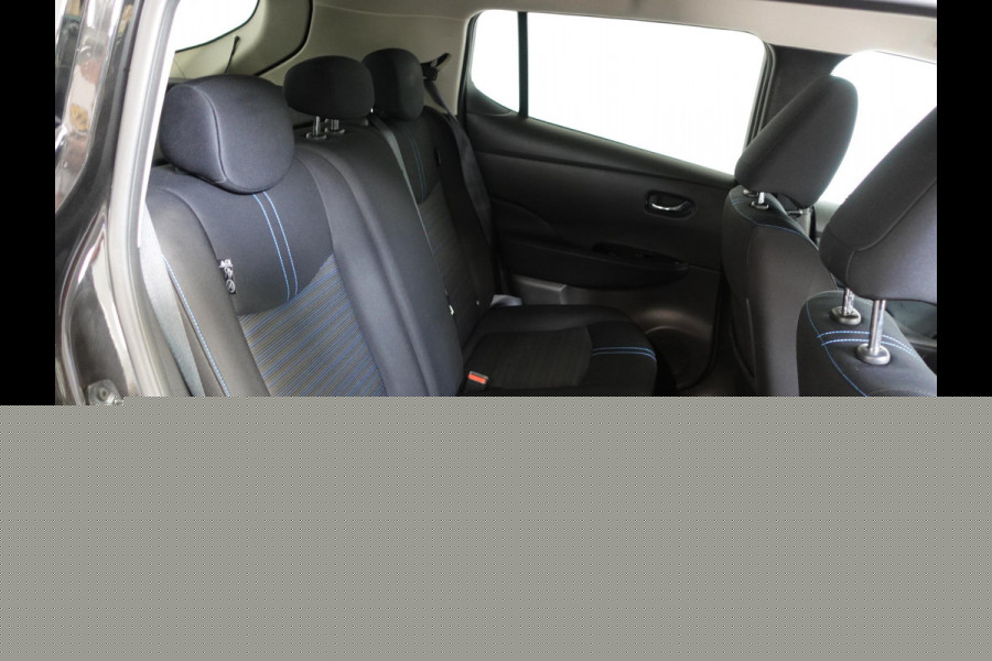 Nissan Leaf N-Connecta 40 kWh Navigatie Bluetooth Cruise Control Lichtmetalen Velgen