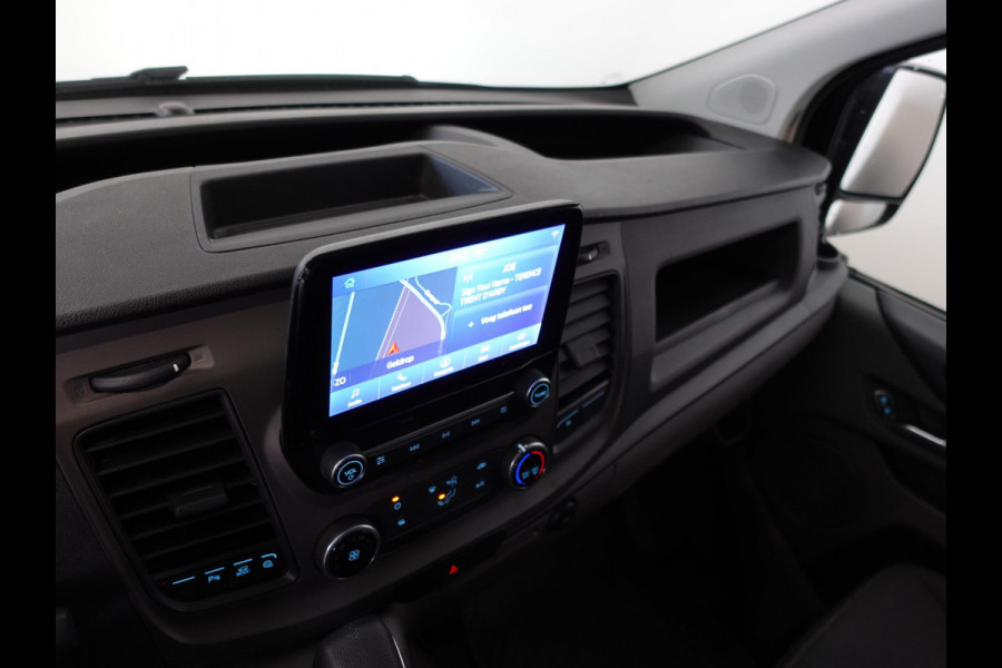 Ford Transit Custom 300 2.0 TDCI L2H1 Trend Automaat Airco Navigatie Cruisecontrol Camera Parkeersensoren Trekhaak