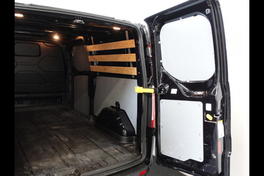 Ford Transit Custom 300 2.0 TDCI L2H1 Trend Automaat Airco Navigatie Cruisecontrol Camera Parkeersensoren Trekhaak