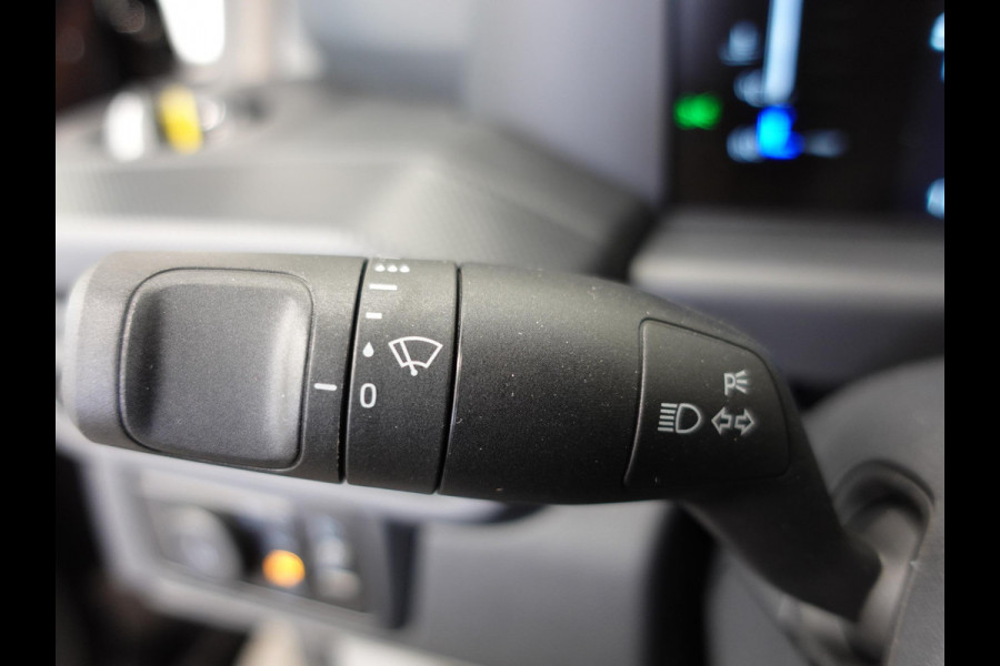 Ford Transit Custom 300 2.0 TDCI L2H1 Trend NIEUW MODEL Automaat Ford Transit Custom 300 2.0 TDCI L2H1 Trend NM Automaat Airco Navi Cruise PDC Camera