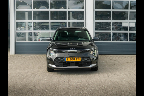Kia Niro EV Light Edition 64.8 kWh | Navigatie | Achteruitrijcamera | Airco | Cruise control Adaptieve |