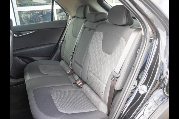 Kia Niro EV Light Edition 64.8 kWh | Navigatie | Achteruitrijcamera | Airco | Cruise control Adaptieve |