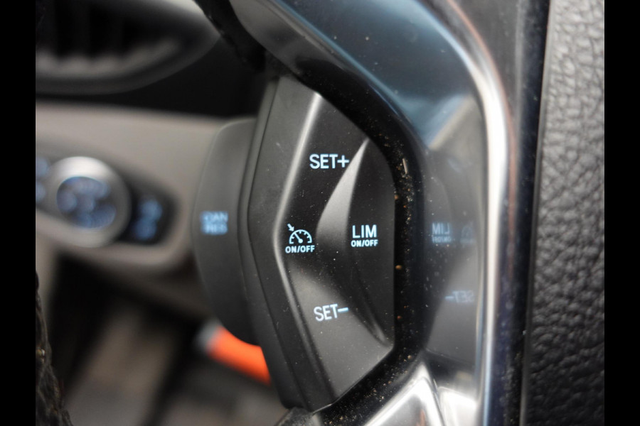 Ford Transit Connect 1.5 EcoBlue L2 Trend Automaat Navigatie Airco Parkeersensoren Cruise Control Camera Trekhaak