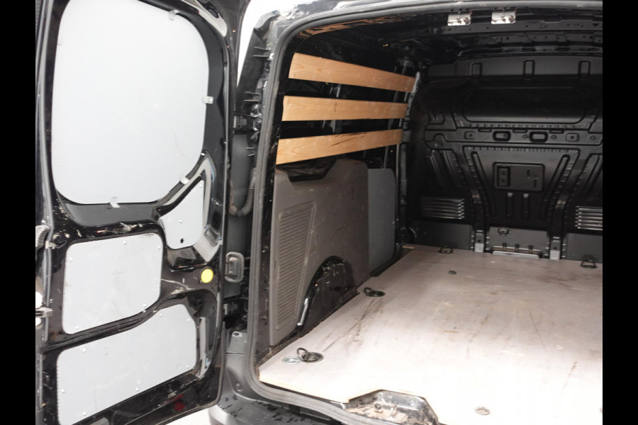 Ford Transit Connect 1.5 EcoBlue L2 Trend Automaat Navigatie Airco Parkeersensoren Cruise Control Camera Trekhaak